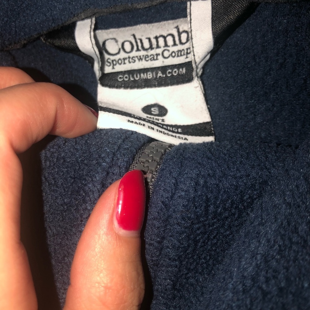 Full zip Columbia - Picture 2 of 2